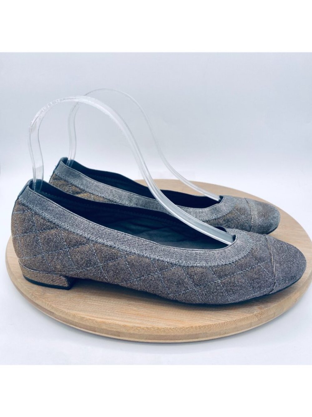 Stuart Weitzman Shoes Womens 7 Gray Leather Quilted Ballet Flats Cap Glitter - Picture 7 of 11